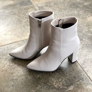 Catherine Malandrino White Leather Booties